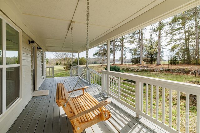 65 Lexington Carlton Road, Lexington, GA 30648