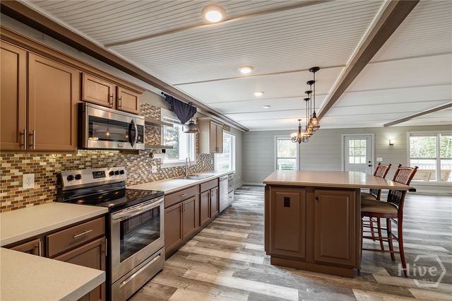 65 Lexington Carlton Road, Lexington, GA 30648