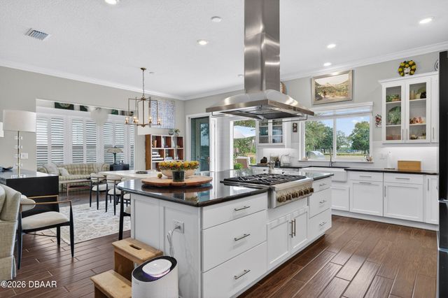 5701 NW 40th Loop, Ocala, FL 34482