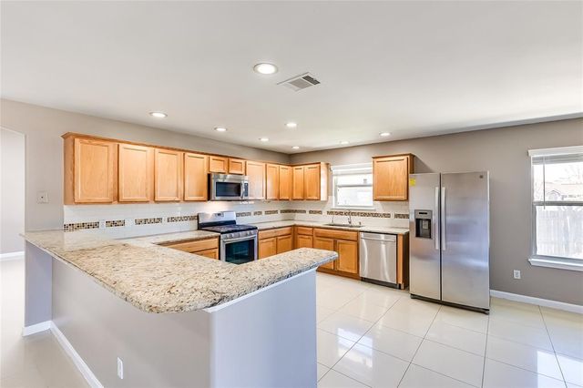 6604 Cromarty LN, Austin, TX 78754