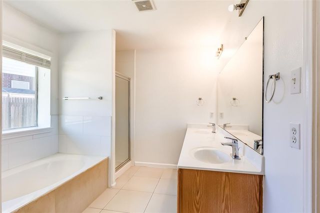 6604 Cromarty LN, Austin, TX 78754