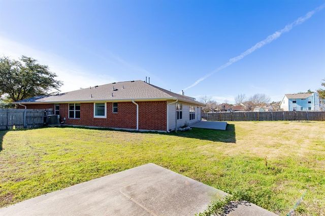 6604 Cromarty LN, Austin, TX 78754