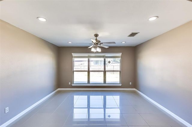6604 Cromarty LN, Austin, TX 78754