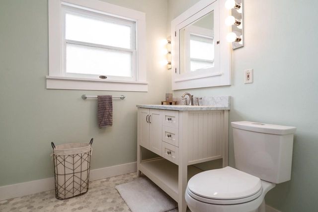 808 Park Avenue, Beloit, WI 53511