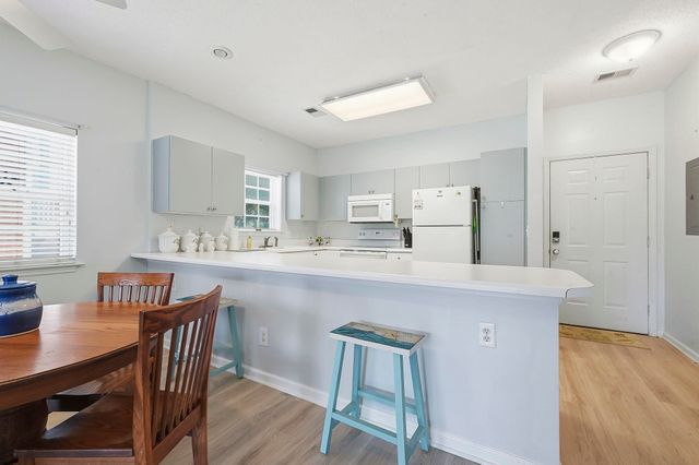 3923 Gladiola Ct Unit 204, Myrtle Beach, SC 29588
