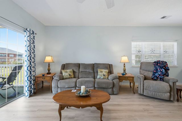 3923 Gladiola Ct Unit 204, Myrtle Beach, SC 29588