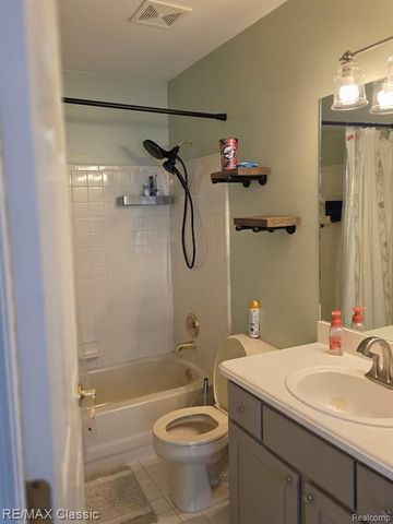 24655 Camille Drive, Harrison Twp, MI 48045