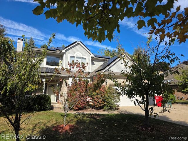 24655 Camille Drive, Harrison Twp, MI 48045