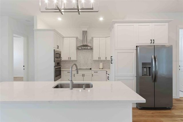 1215 RIO DE JANEIRO AVENUE, Punta Gorda, FL 33983