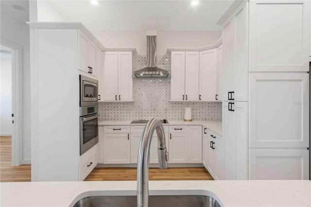 1215 RIO DE JANEIRO AVENUE, Punta Gorda, FL 33983