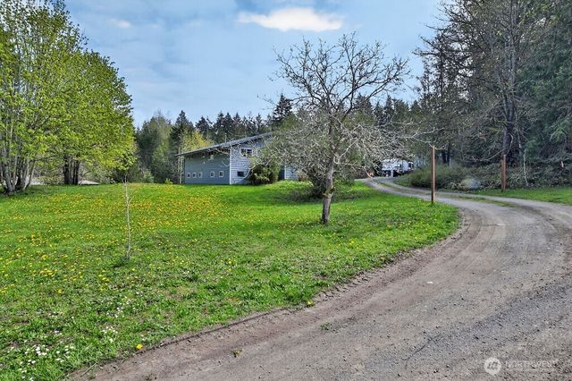 91 W Goforth Road, Sequim, WA 98382
