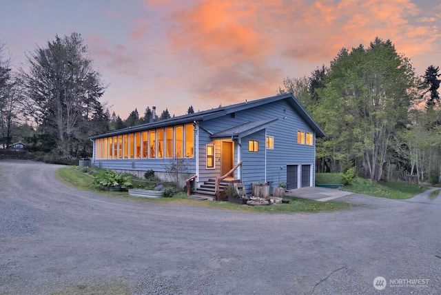 91 W Goforth Road, Sequim, WA 98382