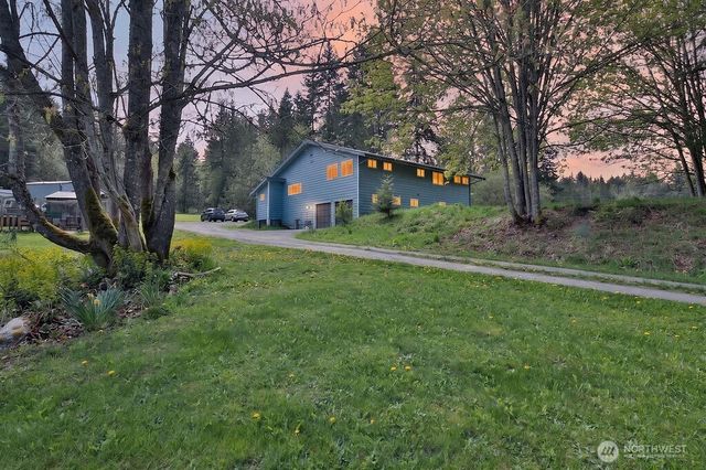 91 W Goforth Road, Sequim, WA 98382