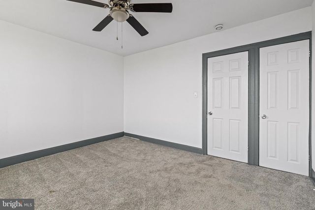 2611 E HOFFMAN ST, Baltimore, MD 21213