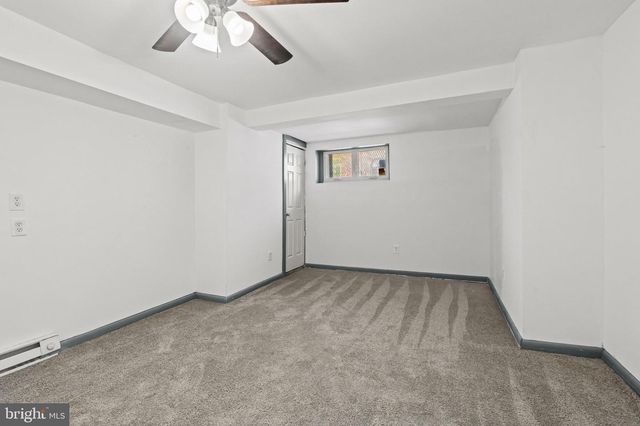 2611 E HOFFMAN ST, Baltimore, MD 21213