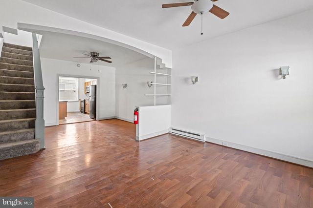 2611 E HOFFMAN ST, Baltimore, MD 21213