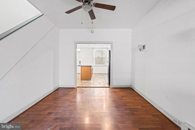 2611 E HOFFMAN ST, Baltimore, MD 21213