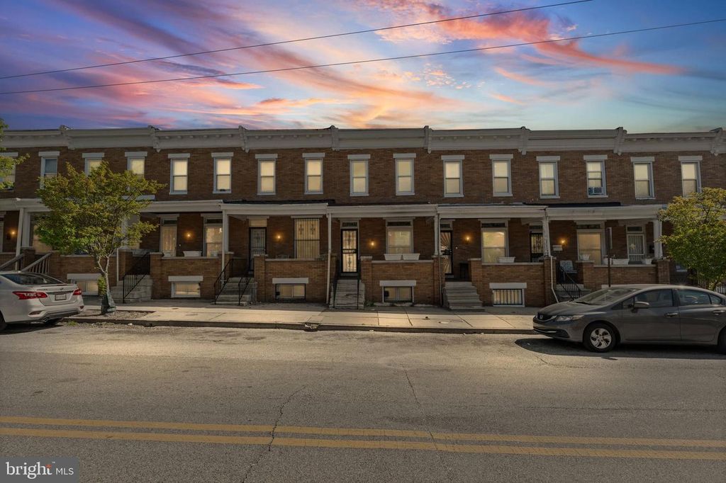 2611 E HOFFMAN ST, Baltimore, MD 21213