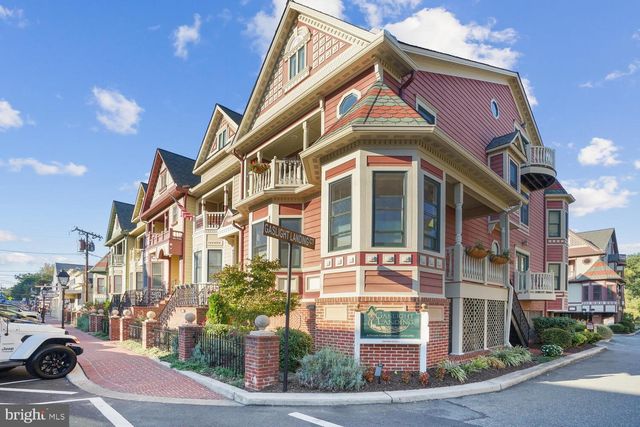 1555 RIVERTOWN PL, Occoquan, VA 22125