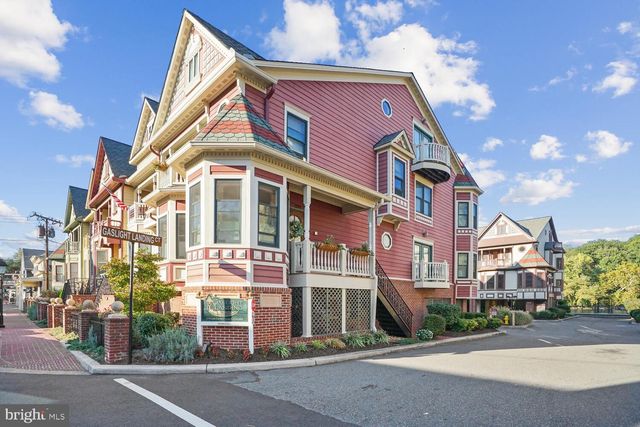 1555 RIVERTOWN PL, Occoquan, VA 22125