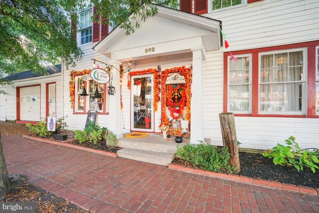 1555 RIVERTOWN PL, Occoquan, VA 22125