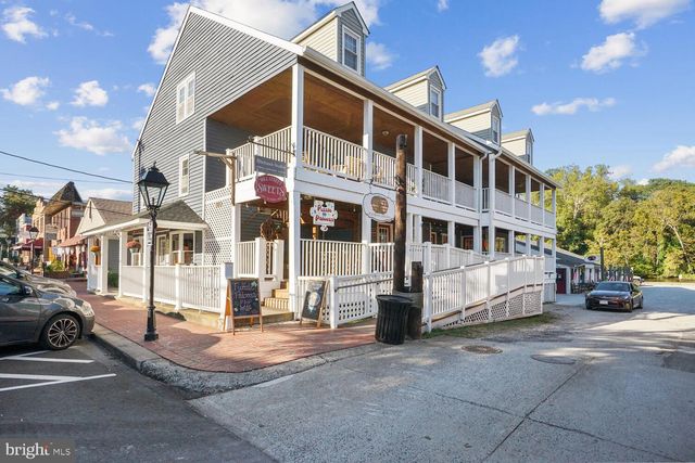 1555 RIVERTOWN PL, Occoquan, VA 22125