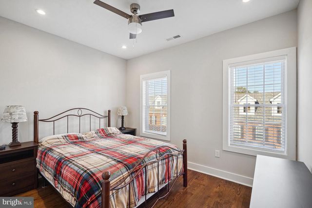 1555 RIVERTOWN PL, Occoquan, VA 22125