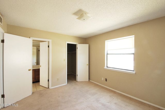 216 CUTLASS Drive B, El Paso, TX 79932