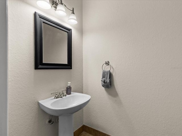 5041 SUNRIDGE PALMS DRIVE 103, Tampa, FL 33617