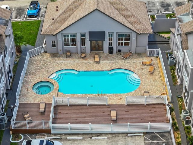 5041 SUNRIDGE PALMS DRIVE 103, Tampa, FL 33617