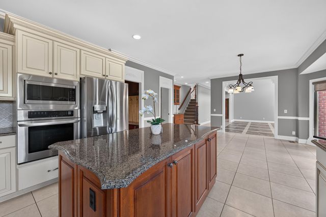 57629 Stonebriar Drive, Washington, MI 48094