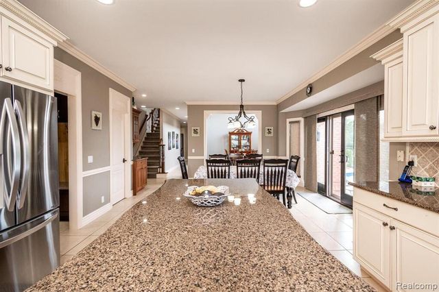 57629 Stonebriar Drive, Washington, MI 48094