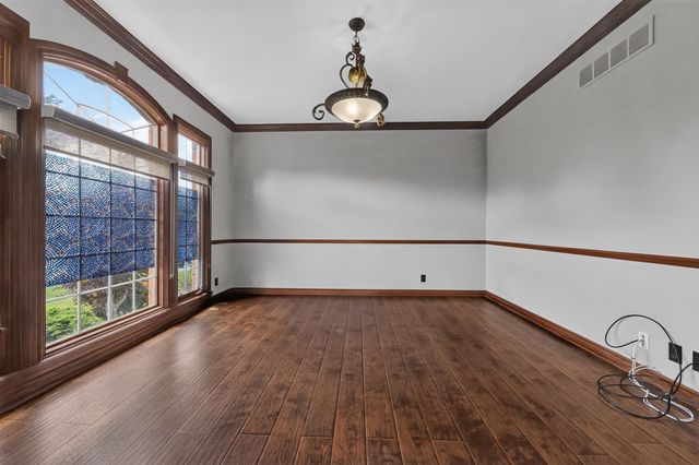 57629 Stonebriar Drive, Washington, MI 48094