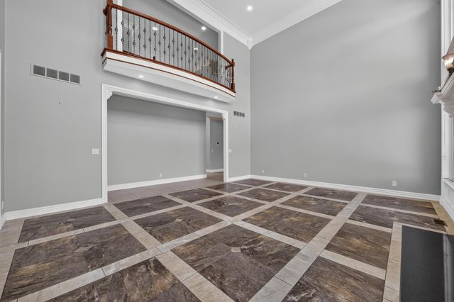 57629 Stonebriar Drive, Washington, MI 48094