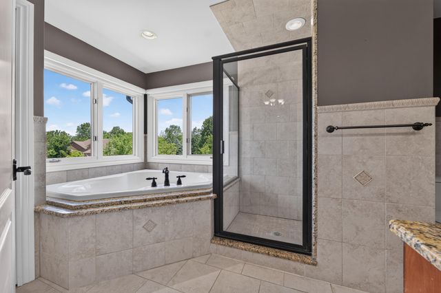 57629 Stonebriar Drive, Washington, MI 48094