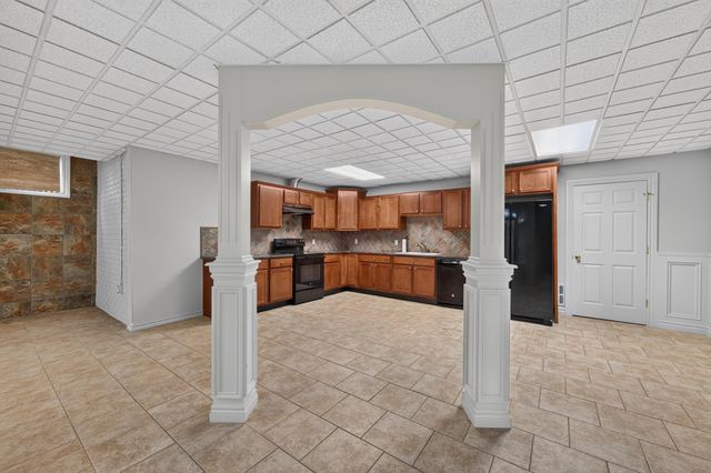 57629 Stonebriar Drive, Washington, MI 48094