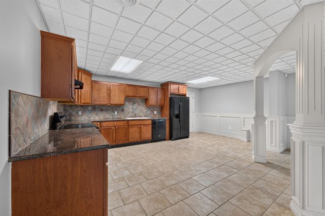 57629 Stonebriar Drive, Washington, MI 48094