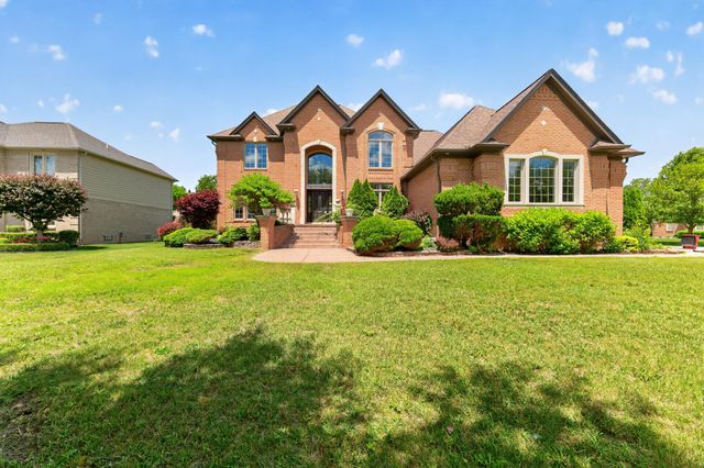 57629 Stonebriar Drive, Washington, MI 48094