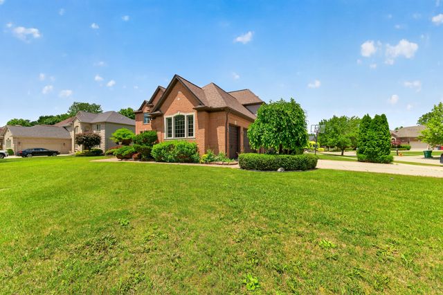 57629 Stonebriar Drive, Washington, MI 48094