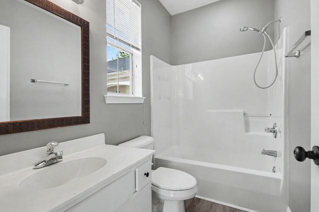 504 River Oaks Dr Apt 57O, Myrtle Beach, SC 29579