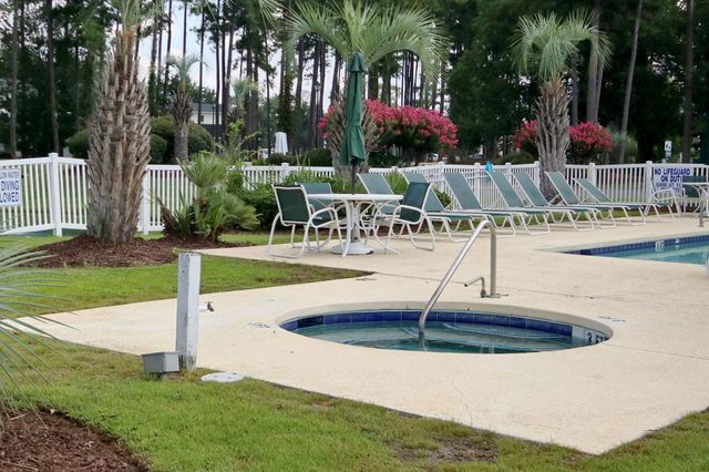 504 River Oaks Dr Apt 57O, Myrtle Beach, SC 29579