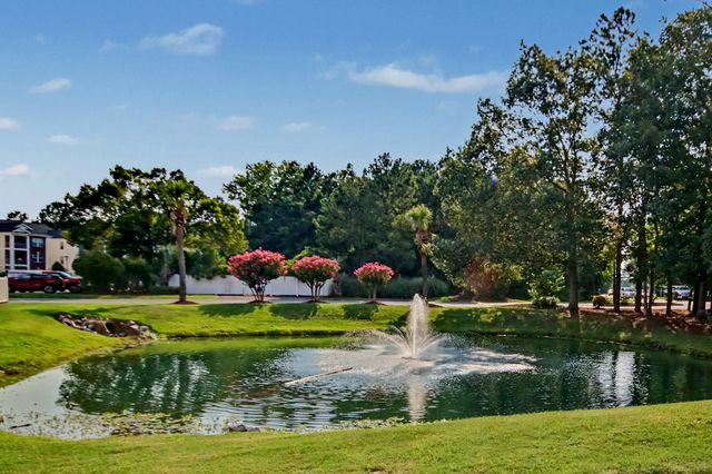 504 River Oaks Dr Apt 57O, Myrtle Beach, SC 29579