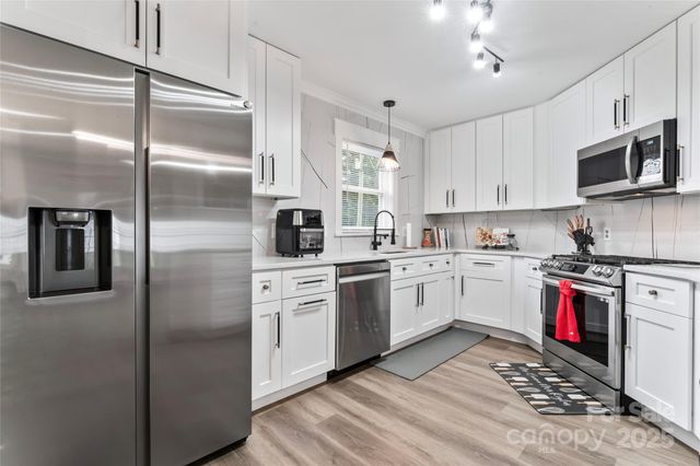 191 State Park Road, Troutman, NC 28166
