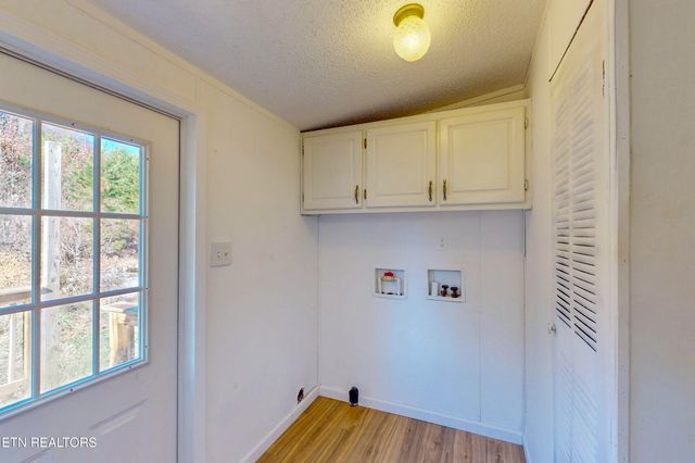 136 Hunters Ridge, Madisonville, TN 37354