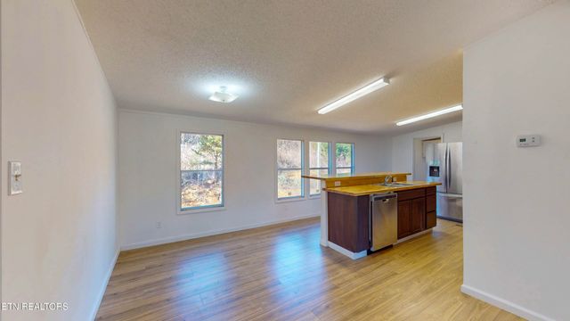 136 Hunters Ridge, Madisonville, TN 37354