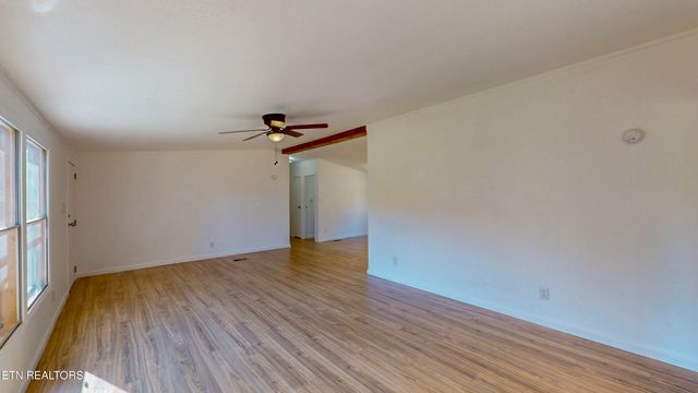 136 Hunters Ridge, Madisonville, TN 37354