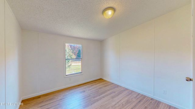 136 Hunters Ridge, Madisonville, TN 37354