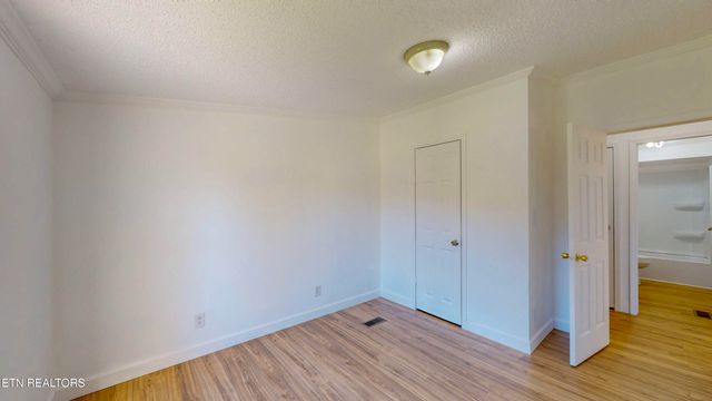 136 Hunters Ridge, Madisonville, TN 37354