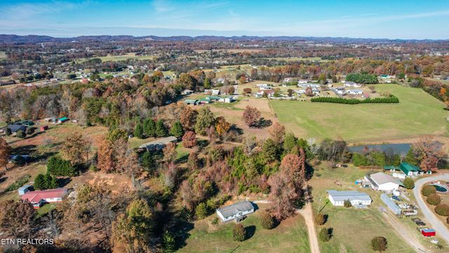 136 Hunters Ridge, Madisonville, TN 37354