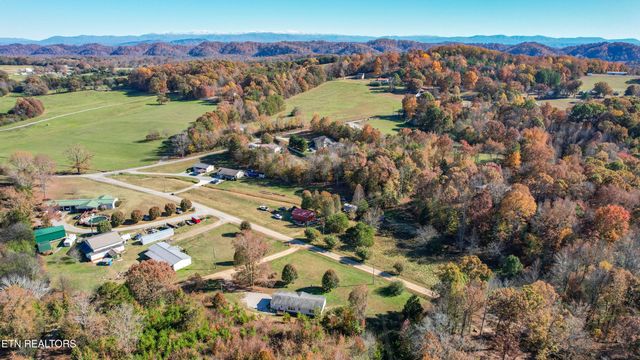 136 Hunters Ridge, Madisonville, TN 37354